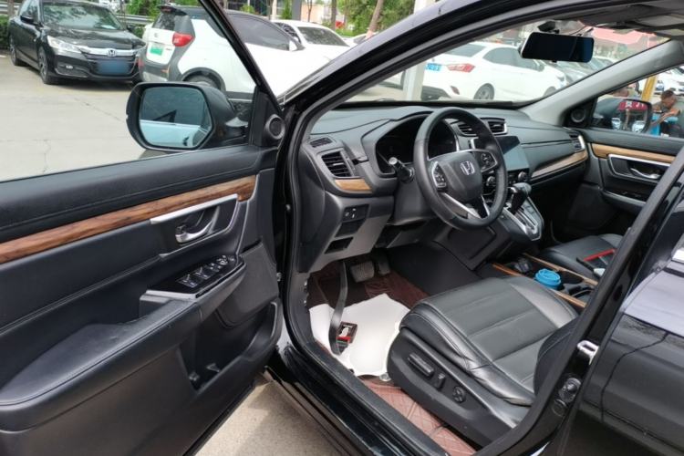 Used Honda CR-V 2019 Brilliant Edition Plus 240TURBO CVT Two-Wheel Drive Fashion Version China VI Emission Standard Driver Seat