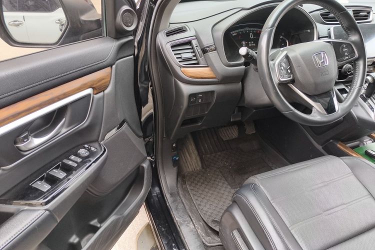 Used Honda CR-V 2019 240TURBO CVT 2WD Fashion Edition China V Driver Seat