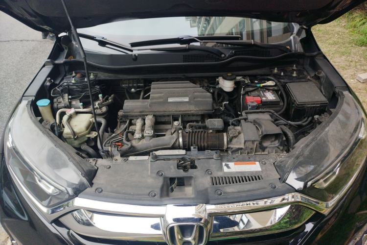 Used Honda CR-V 2019 Brilliant Edition Plus 240TURBO CVT Two-Wheel Drive Fashion Version China VI Emission Standard Engine Bay