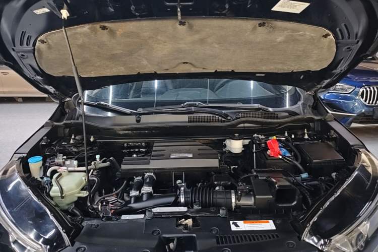 Used Honda CR-V 2019 240TURBO CVT 2WD Comfort Version China V Engine Bay
