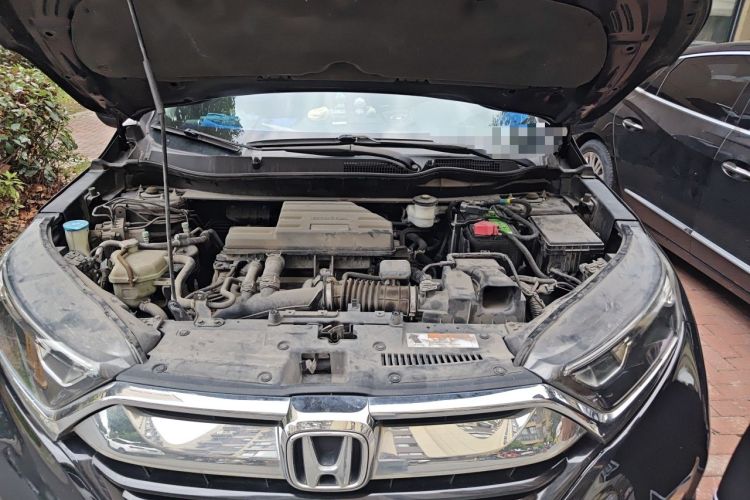 Used Honda CR-V 2019 240TURBO CVT 2WD Comfort Version China VI Emission Standard Engine Bay