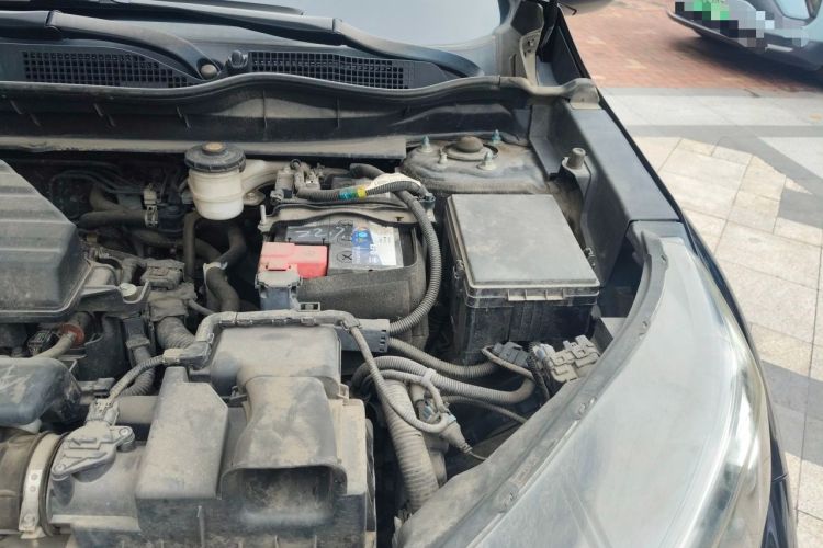 Used Honda CR-V 2019 240TURBO CVT 2WD Fashion Edition China VI Engine Bay Left