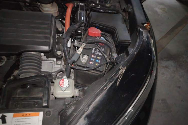 Used Honda CR-V 2019 Rui·Hybrid 2.0L 2WD Pure Drive Version China VI Emission Standard Engine Bay Left