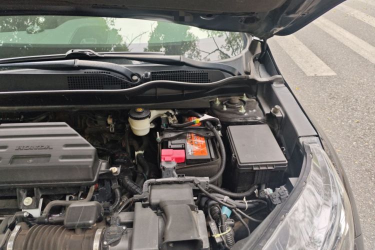 Used Honda CR-V 2019 240TURBO CVT 2WD Fashion Edition China VI Engine Bay Left