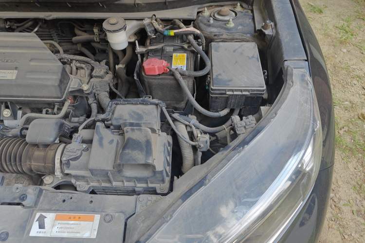 Used Honda CR-V 2019 Brilliant Edition 240TURBO CVT 2WD Comfort Version China VI Emission Standard Engine Bay Left