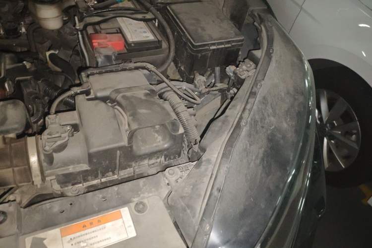 Used Honda CR-V 2019 240TURBO CVT 2WD Fashion Edition China V Engine Bay Left