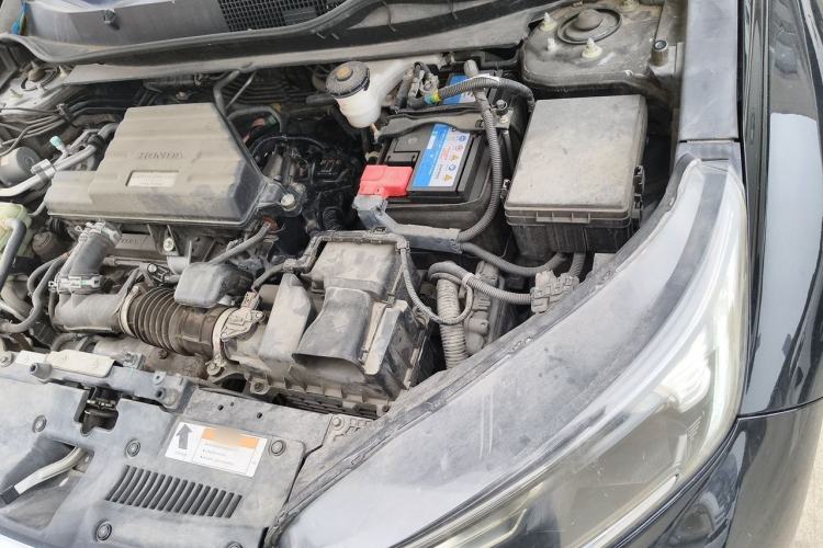 Used Honda CR-V 2019 240TURBO CVT 2WD Fashion Edition China V Engine Bay Left