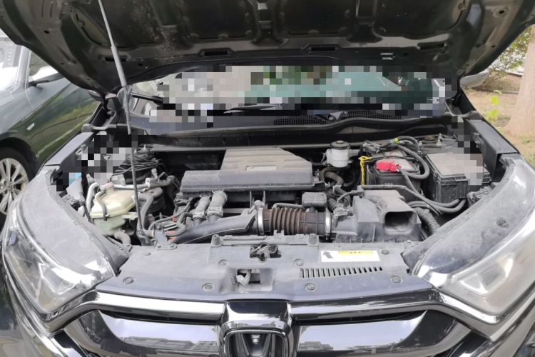 Used Honda CR-V 2019 240TURBO CVT 2WD Comfort Version China VI Emission Standard Engine Bay