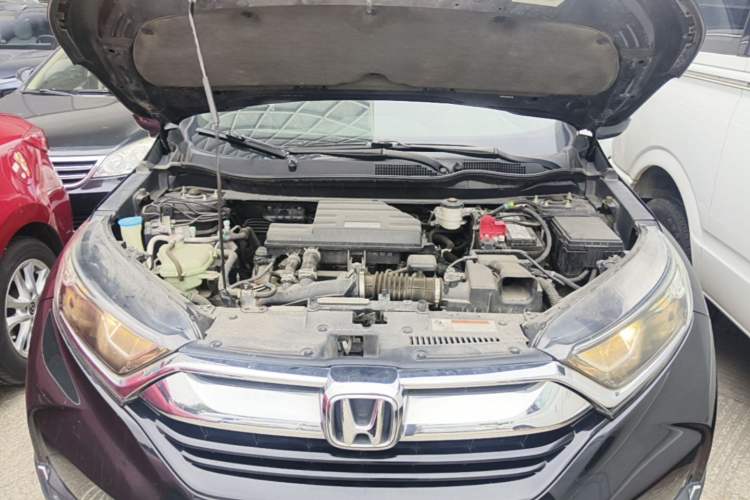 Used Honda CR-V 2019 240TURBO CVT 2WD Fashion Edition China V Engine Bay