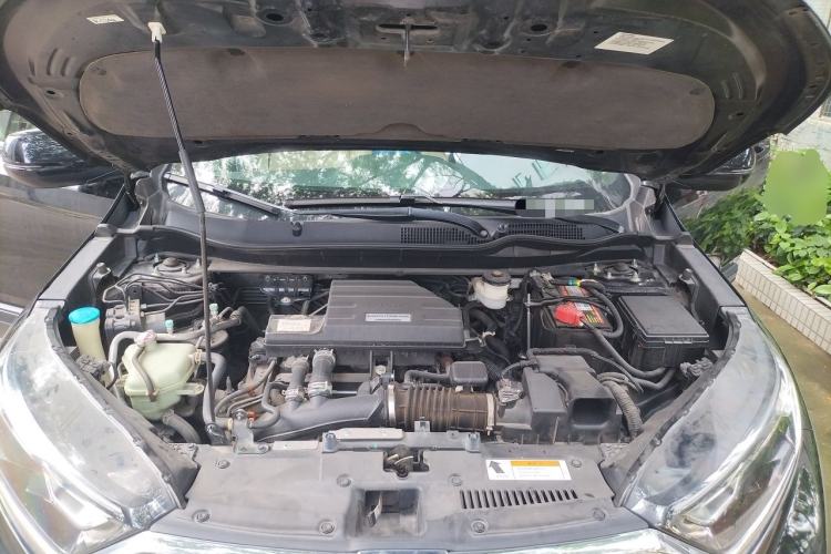 Used Honda CR-V 2019 240TURBO CVT 2WD Comfort Version China VI Emission Standard Engine Bay