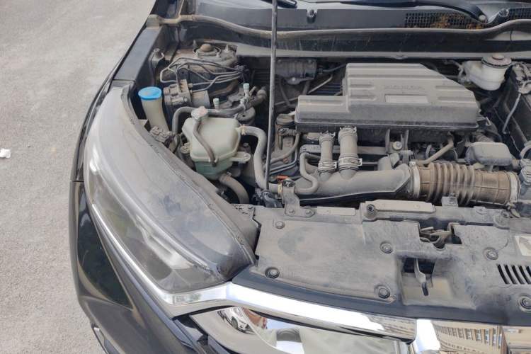 Used Honda CR-V 2019 240TURBO CVT 2WD Fashion Edition China V Engine Bay Right