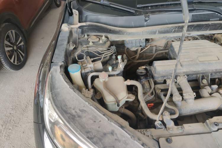 Used Honda CR-V 2019 240TURBO CVT 2WD Comfort Version China V Engine Bay Right