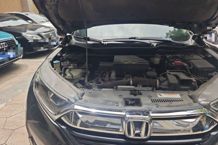 Used Honda CR-V 2019 Brilliant Edition 240TURBO CVT 2WD Comfort Version China VI Emission Standard Engine Bay Right