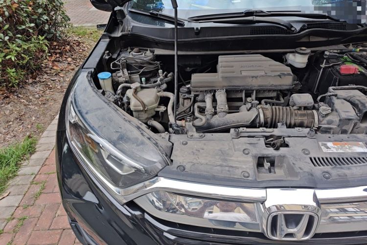 Used Honda CR-V 2019 240TURBO CVT 2WD Comfort Version China VI Emission Standard Engine Bay Right