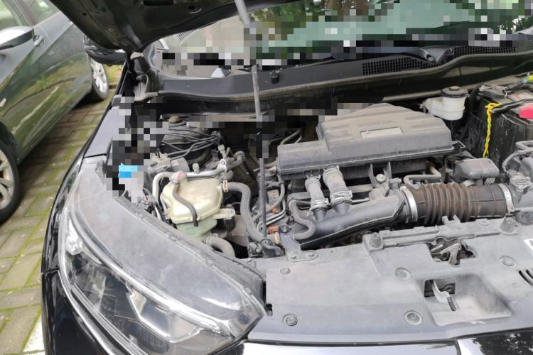 Used Honda CR-V 2019 240TURBO CVT 2WD Comfort Version China VI Emission Standard Engine Bay Right