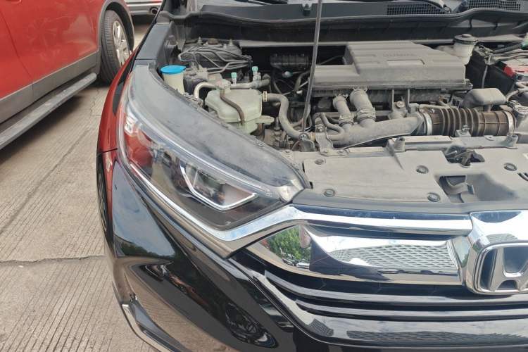 Used Honda CR-V 2019 240TURBO CVT 2WD Fashion Edition China VI Engine Bay Right