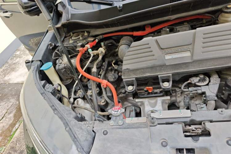 Used Honda CR-V 2019 Rui Hybrid 2.0L 2WD Pure Speed Version China V Emission Standard Engine Bay Right