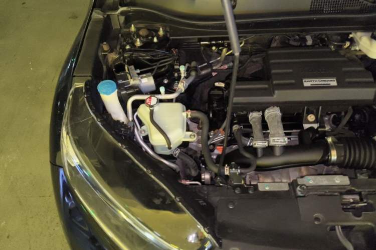 Used Honda CR-V 2019 240TURBO CVT 2WD Comfort Version China V Engine Bay Right