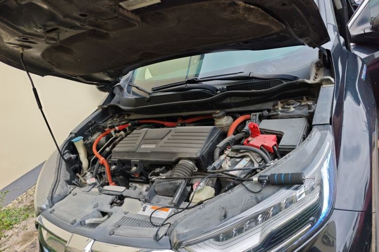 Used Honda CR-V 2019 Rui Hybrid 2.0L 2WD Pure Speed Version China V Emission Standard Engine Bay