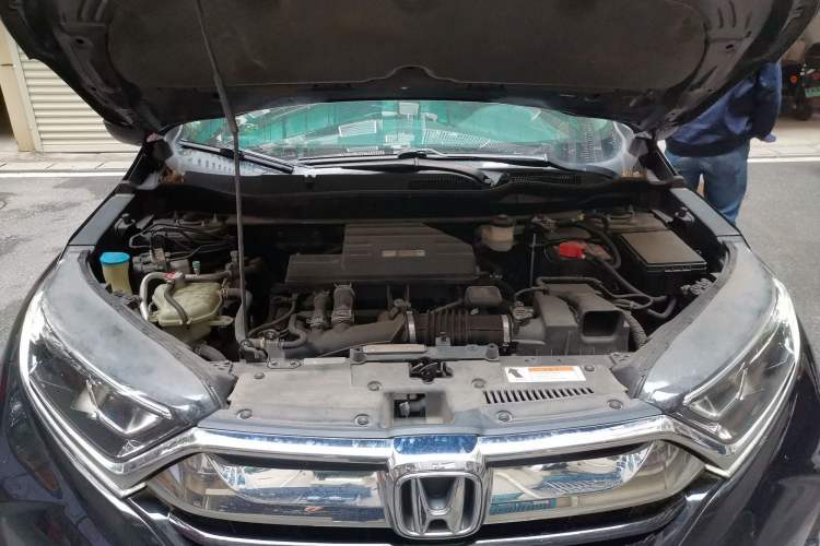 Used Honda CR-V 2019 240TURBO CVT 2WD Comfort Version China V Engine Bay