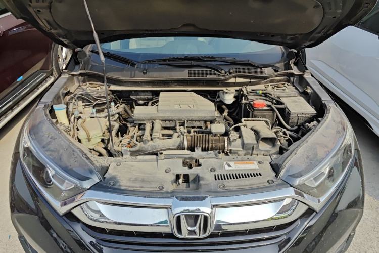 Used Honda CR-V 2019 240TURBO CVT 2WD Comfort Version China VI Emission Standard Engine Bay