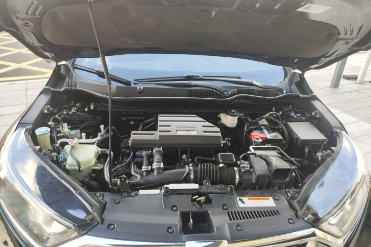 Used Honda CR-V 2019 240TURBO CVT 2WD Fashion Edition China VI Engine Bay