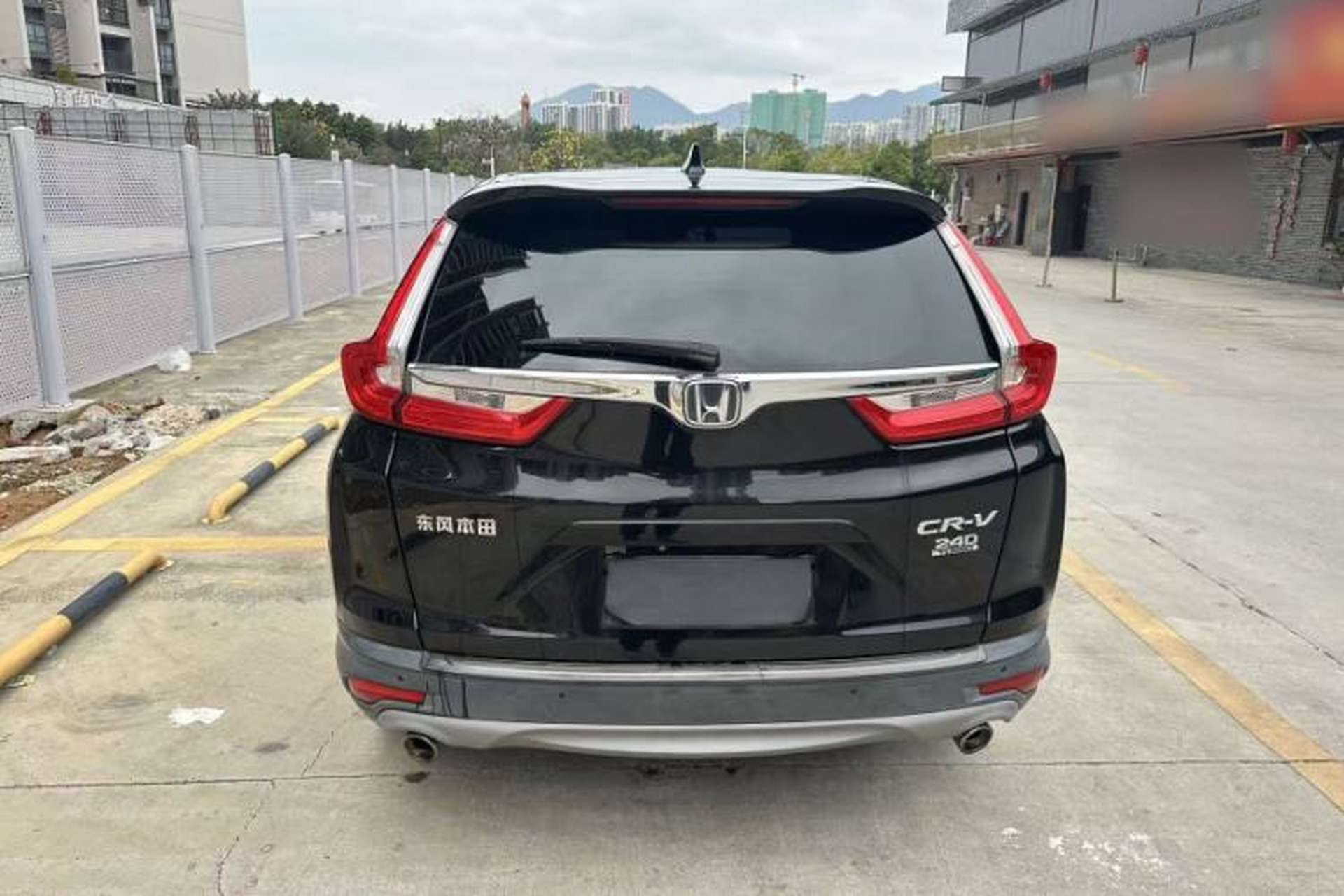Used Honda CR-V 2019 240TURBO CVT 2WD Fashion Edition China V Exterior 4