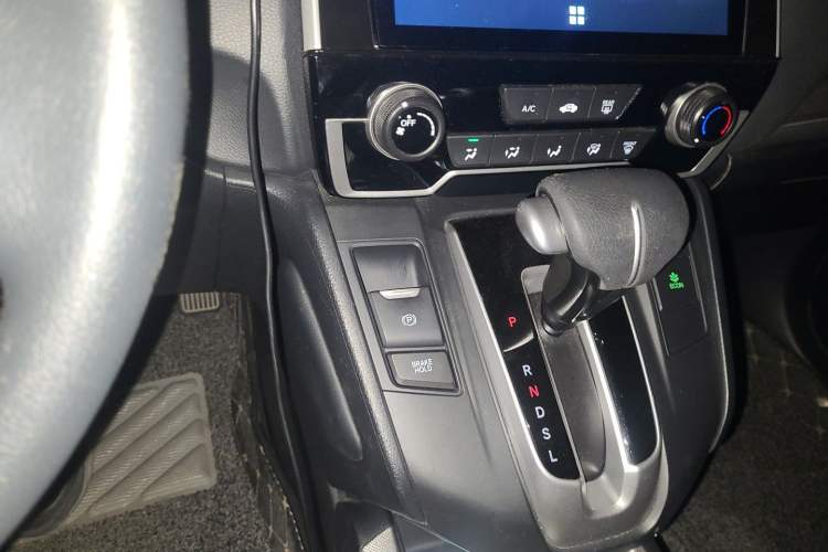 Used Honda CR-V 2019 Brilliant Edition 240TURBO CVT 2WD Comfort Version China VI Emission Standard Gear Lever