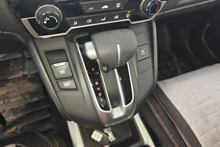 Used Honda CR-V 2019 Brilliant Edition 240TURBO CVT 2WD Comfort Version China VI Emission Standard Gear Lever