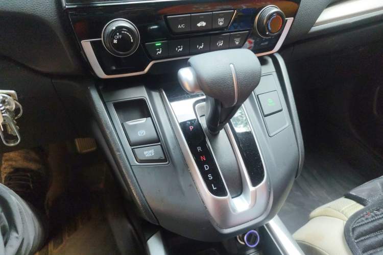 Used Honda CR-V 2019 240TURBO CVT 2WD Comfort Version China VI Emission Standard Gear Lever