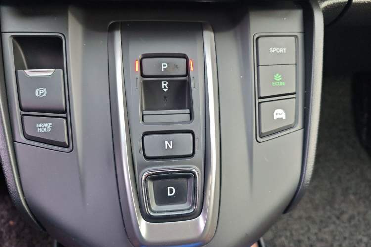 Used Honda CR-V 2019 Rui·Hybrid 2.0L 2WD Pure Drive Version China VI Emission Standard Gear Lever