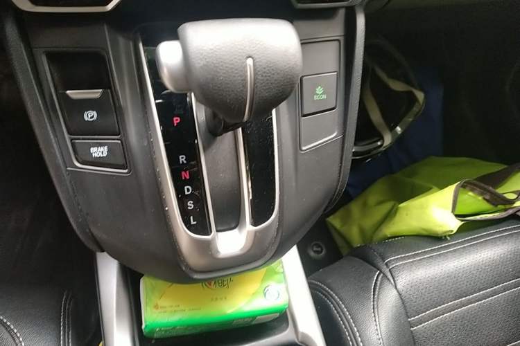 Used Honda CR-V 2019 240TURBO CVT 2WD Comfort Version China VI Emission Standard Gear Lever