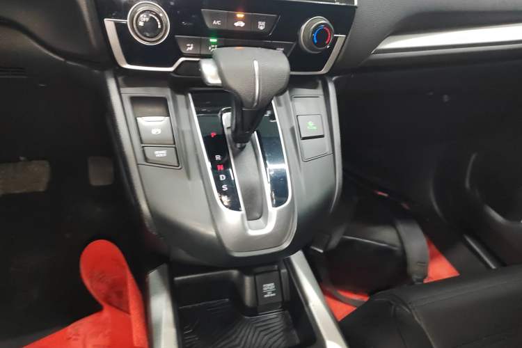 Used Honda CR-V 2019 240TURBO CVT 2WD Comfort Version China VI Emission Standard Gear Lever