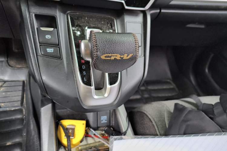 Used Honda CR-V 2019 240TURBO CVT 2WD Comfort Version China VI Emission Standard Gear Lever