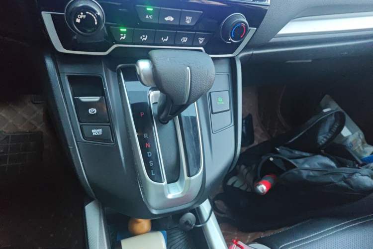 Used Honda CR-V 2019 240TURBO CVT 2WD Comfort Version China VI Emission Standard Gear Lever
