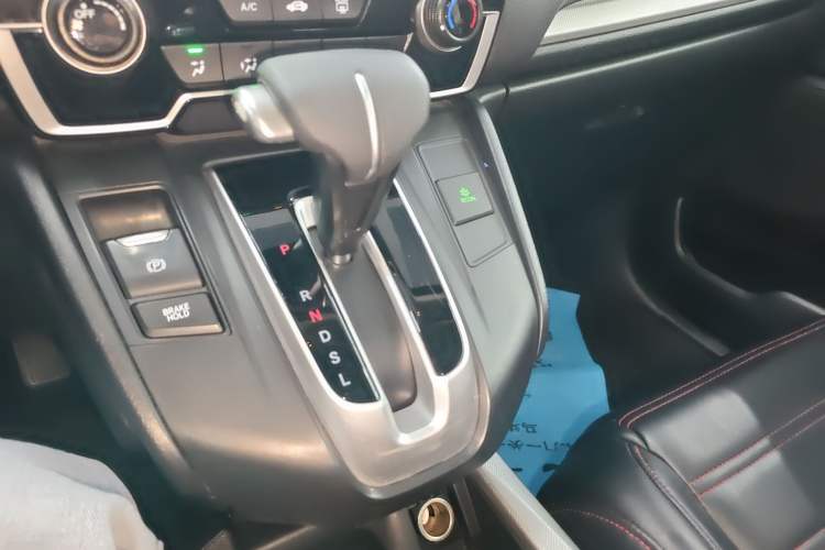 Used Honda CR-V 2019 240TURBO CVT 2WD Urban Edition China V Emission Standard Gear Lever