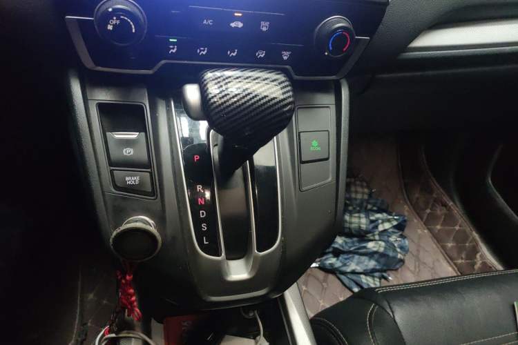 Used Honda CR-V 2019 240TURBO CVT 2WD Comfort Version China V Gear Lever