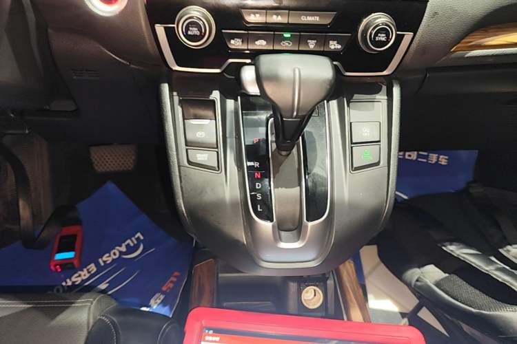 Used Honda CR-V 2019 240TURBO CVT 2WD Fashion Edition China VI Gear Lever