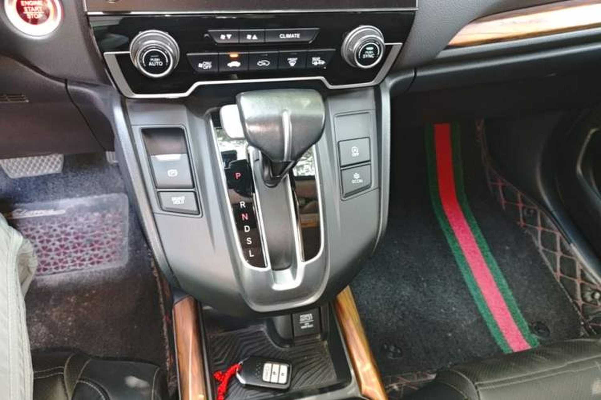 Used Honda CR-V 2019 240TURBO CVT 2WD Fashion Edition China VI Gear Lever