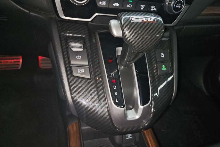 Used Honda CR-V 2019 240TURBO CVT 2WD Fashion Edition China V Gear Lever