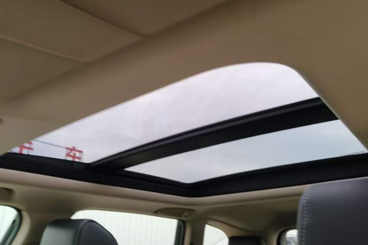 Used Honda CR-V 2019 240TURBO CVT 2WD Comfort Version China V Headliner