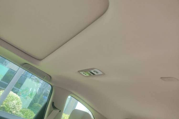 Used Honda CR-V 2019 Brilliant Edition 240TURBO CVT 2WD Comfort Version China VI Emission Standard Headliner