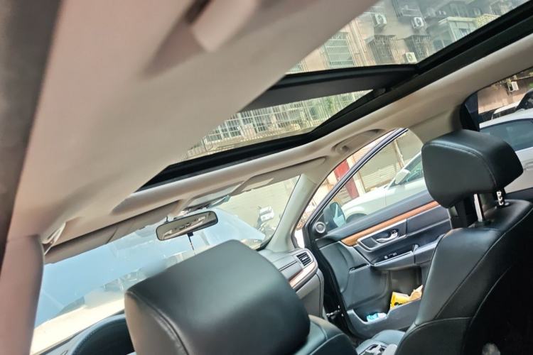 Used Honda CR-V 2019 240TURBO CVT 2WD Fashion Edition China V Headliner