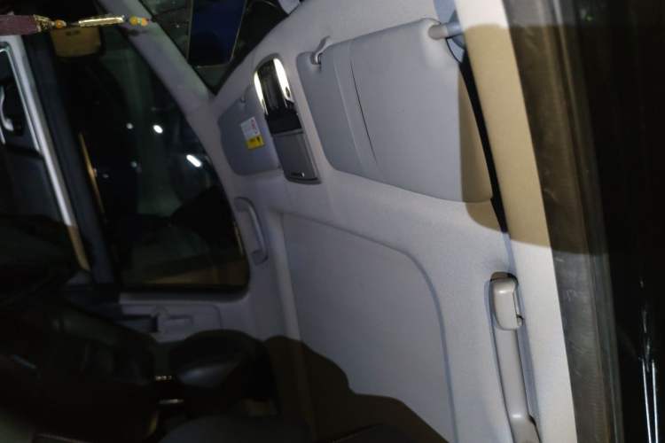 Used Honda CR-V 2019 Rui Hybrid 2.0L 2WD Pure Speed Version China V Emission Standard Headliner