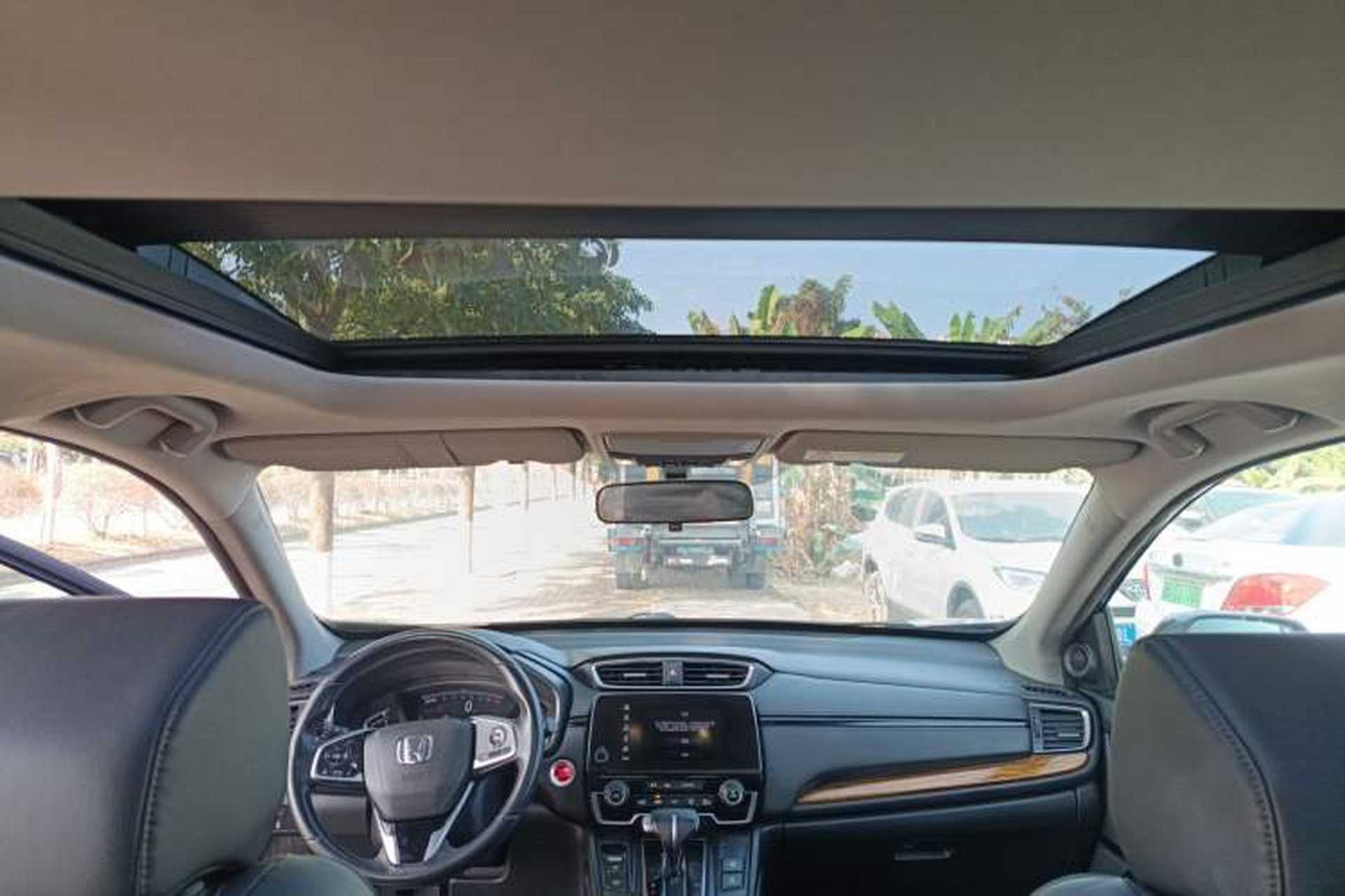 Used Honda CR-V 2019 240TURBO CVT 2WD Fashion Edition China V Headliner