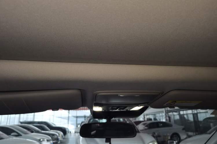 Used Honda CR-V 2019 Rui Hybrid 2.0L 2WD Pure Speed Version China V Emission Standard Headliner
