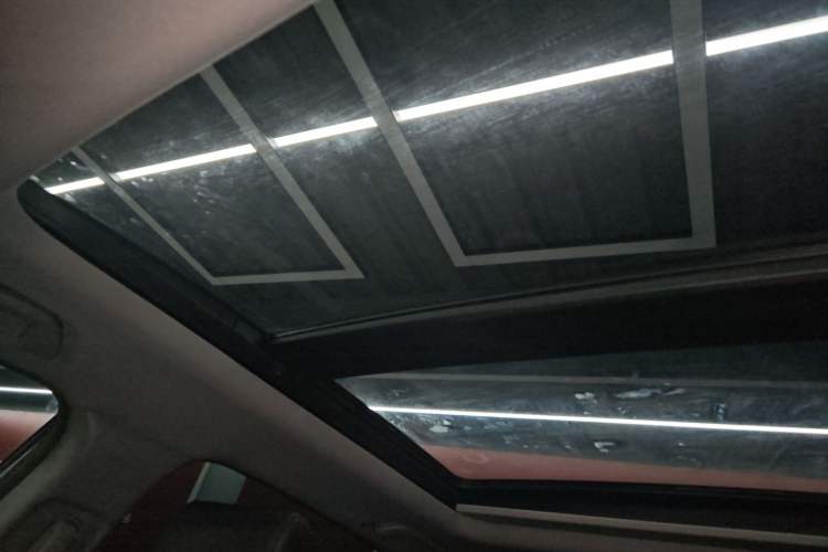 Used Honda CR-V 2019 240TURBO CVT 2WD Fashion Edition China V Headliner