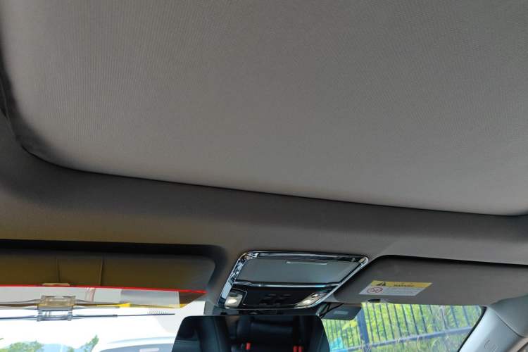 Used Honda CR-V 2019 Rui Hybrid 2.0L 2WD Pure Speed Version China VI Emission Standard Headliner
