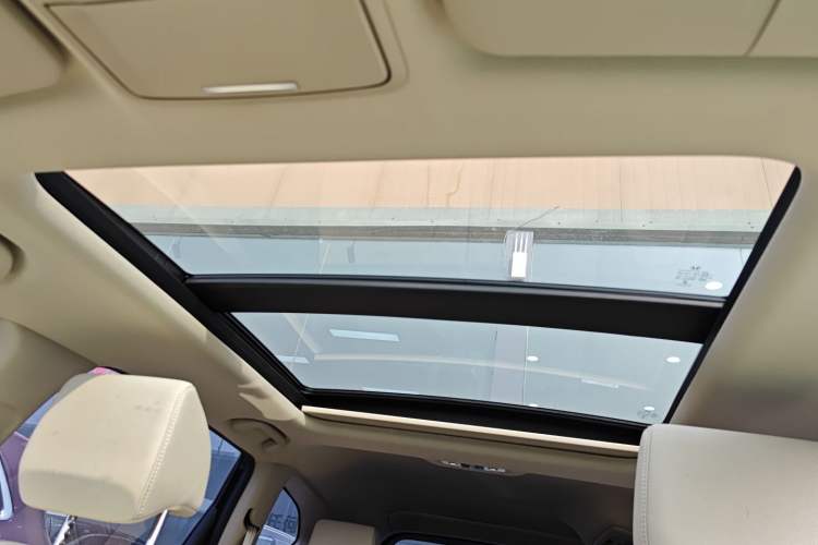 Used Honda CR-V 2019 240TURBO CVT 2WD Comfort Version China VI Emission Standard Headliner