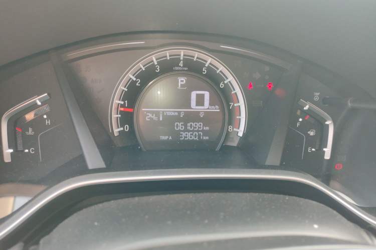 Used Honda CR-V 2019 240TURBO CVT 2WD Comfort Version China VI Emission Standard Instrument Cluster